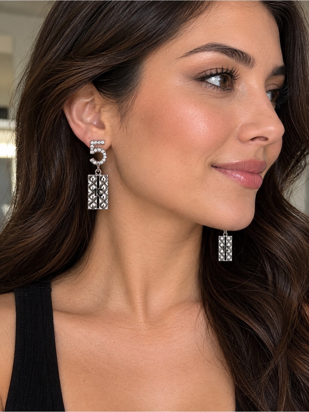 Number 5 tear drop earrings Silver color